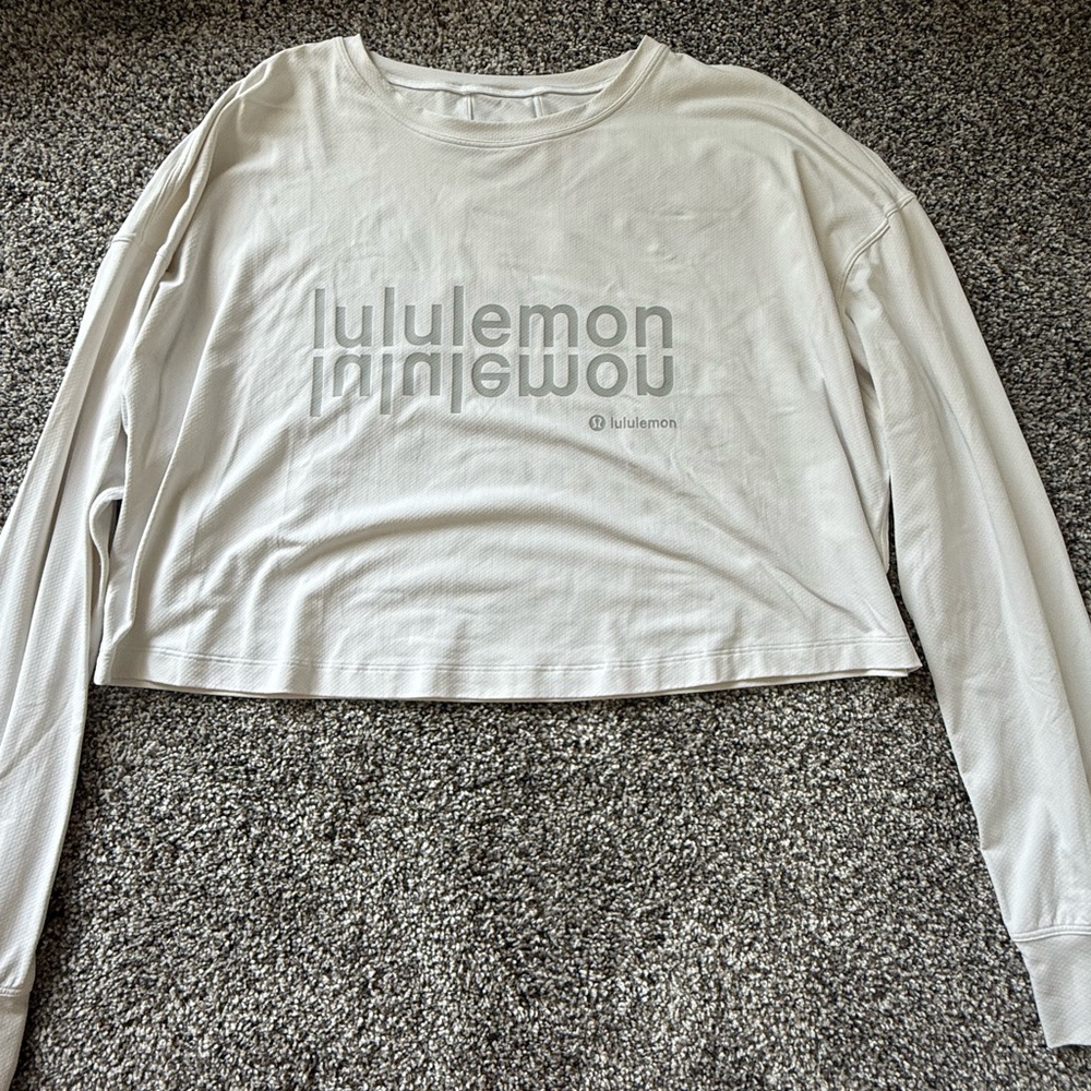 lululemon athletica Off-White Long Sleeve Tee